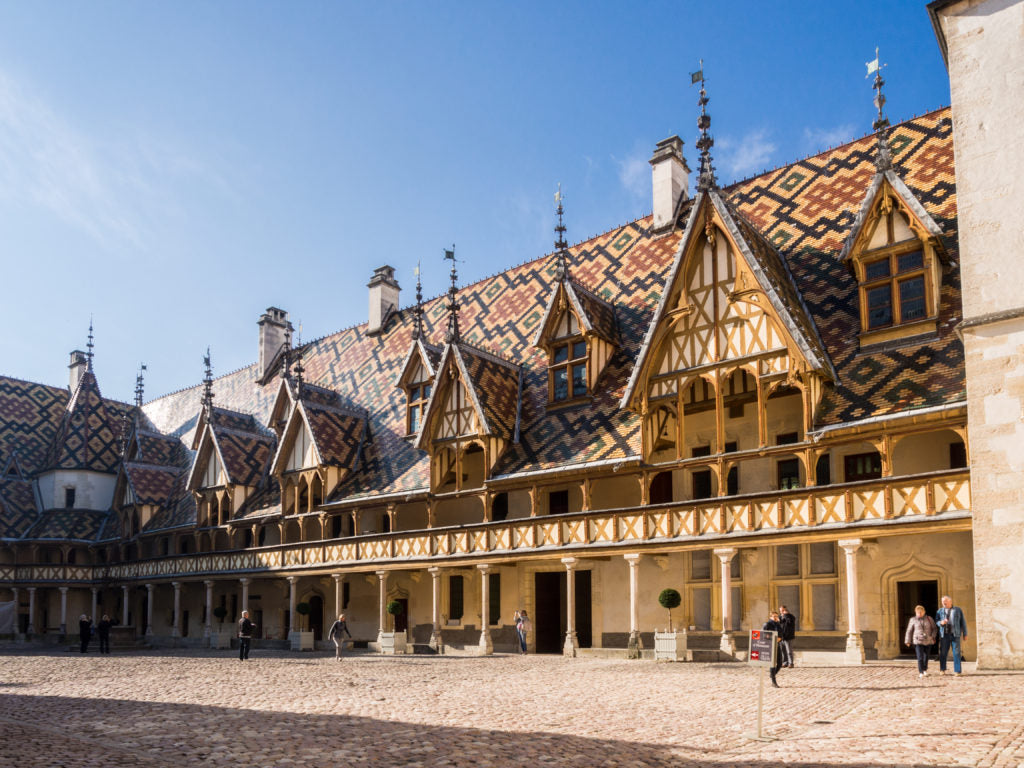 PARCOURS EN 2CV ~ Beaune, Capitale des Vins de Bourgogne